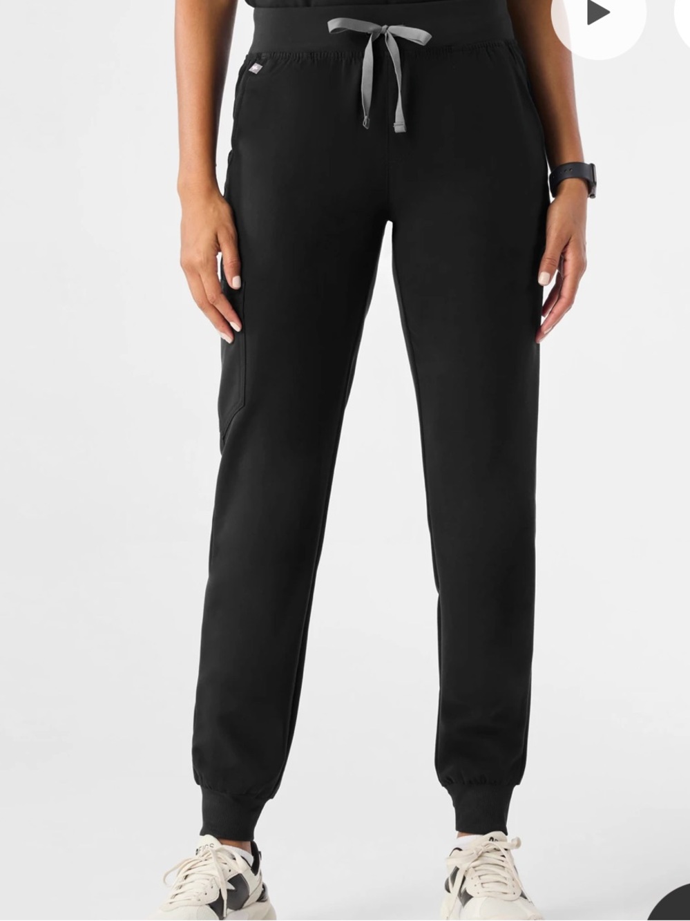 Figs Zamora Jogger Scrub Pant in Black - Women’s Small